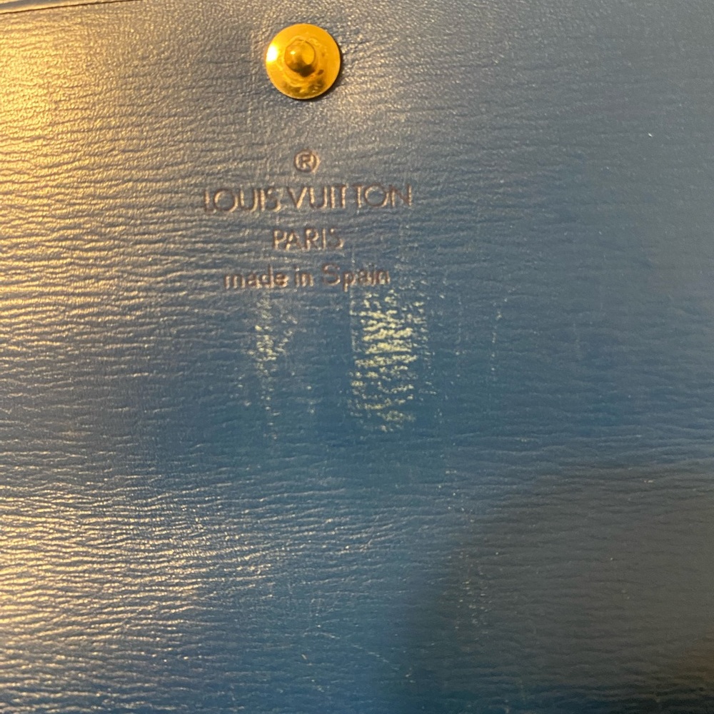 Louis Vuitton Blue EPI Long Snap Wallet - Picture 8 of 8